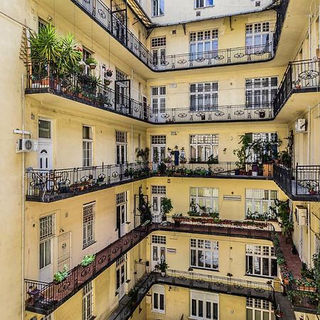 Апартаменты Precious Spot Будапешт Экстерьер фото